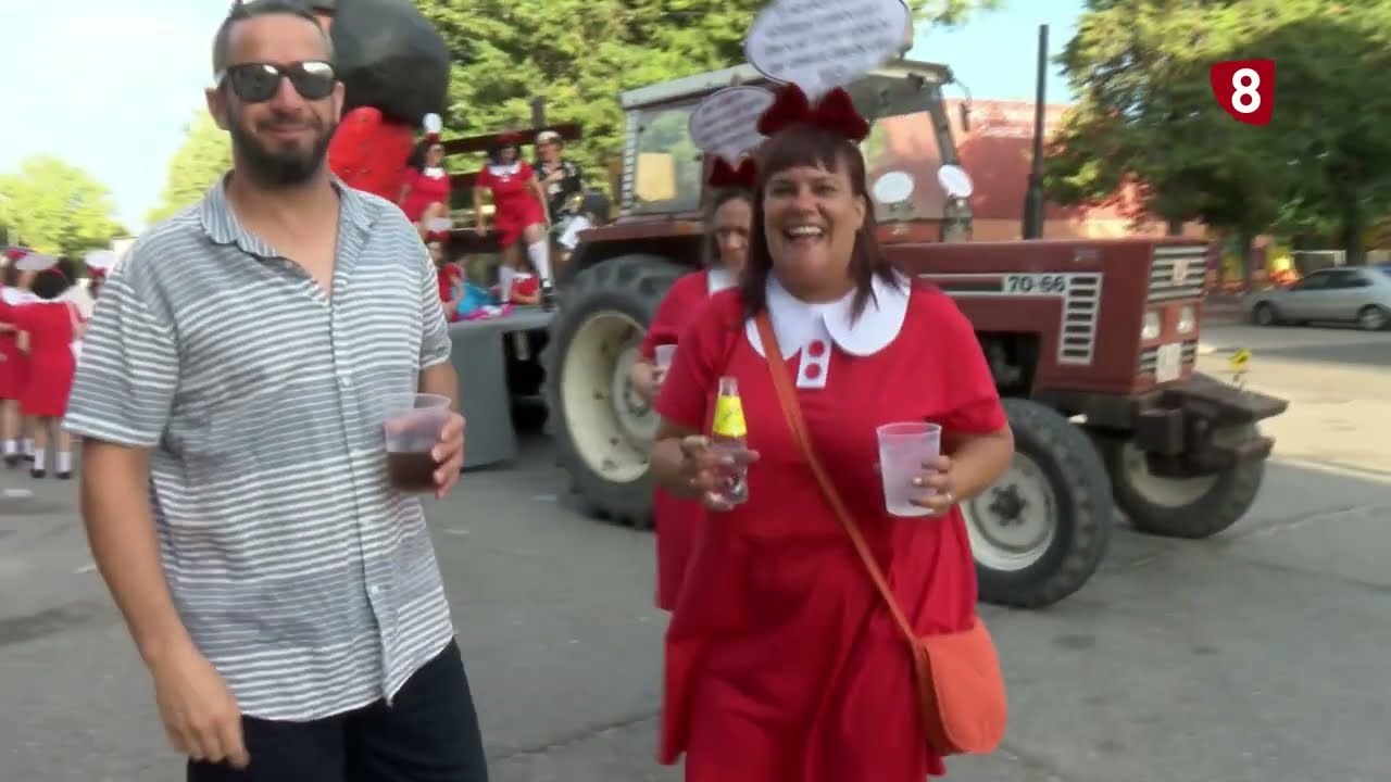 Desfile de Carrozas en Fuentepelayo 2024