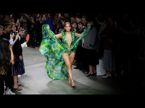 jennifer lopez green dress video Watch Jennifer Lopez Tell the Story of Her Green Versace Dress