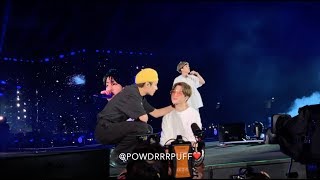 190602 - Mikrokosmos JIMIN \u0026 JUNGKOOK CRYING - BTS 방탄소년단 - Speak Yourself Tour - Wembley Day 2