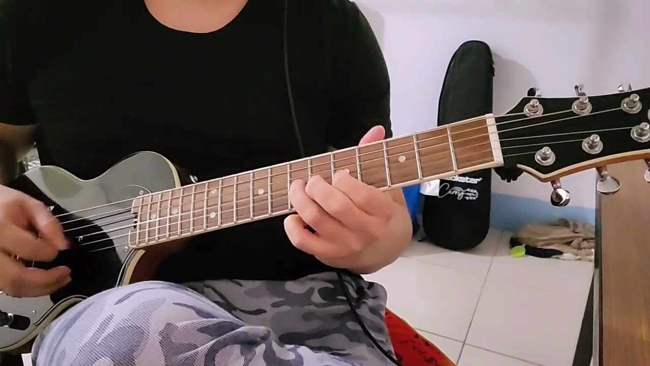 Funking with my Blackstar Carryon guitar YouTube