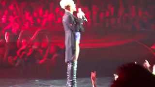 Pink - How Come You're Not Here (Live @ O2 Arena 27.04.13)