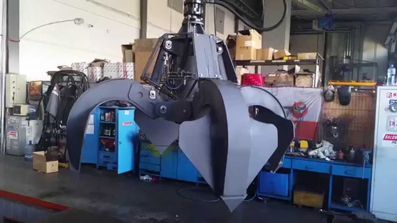 Orange peel grab for metal scrap