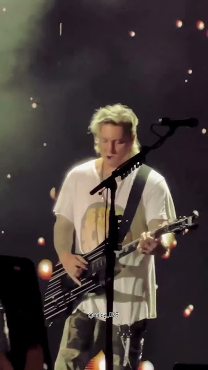 paling merinding melody SO FAR AWAY Synyster gates Live Jakarta