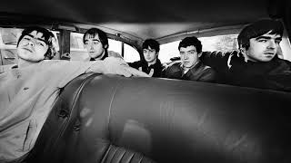 Oasis - Live Forever (Demo) HD