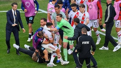 🔥FURIOUS clash between Denzel Dumfries and Marcos Acuña at Inter vs River!😳 Dumfries vs Acuña🔥