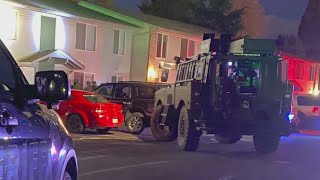 SWAT disarms knife-wielding man in Salem