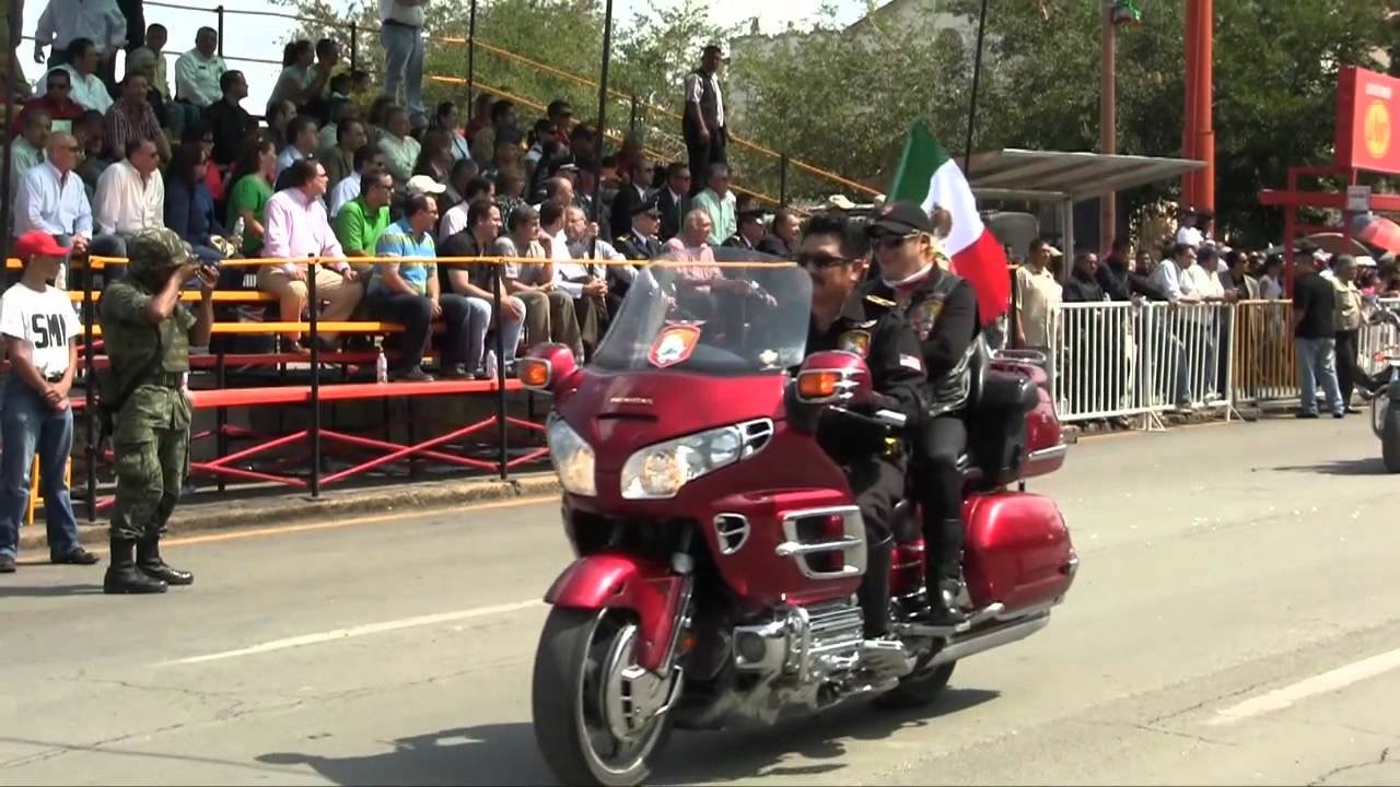 Paso del Norte moto club en el Desfile de Independencia Cd. Juárez