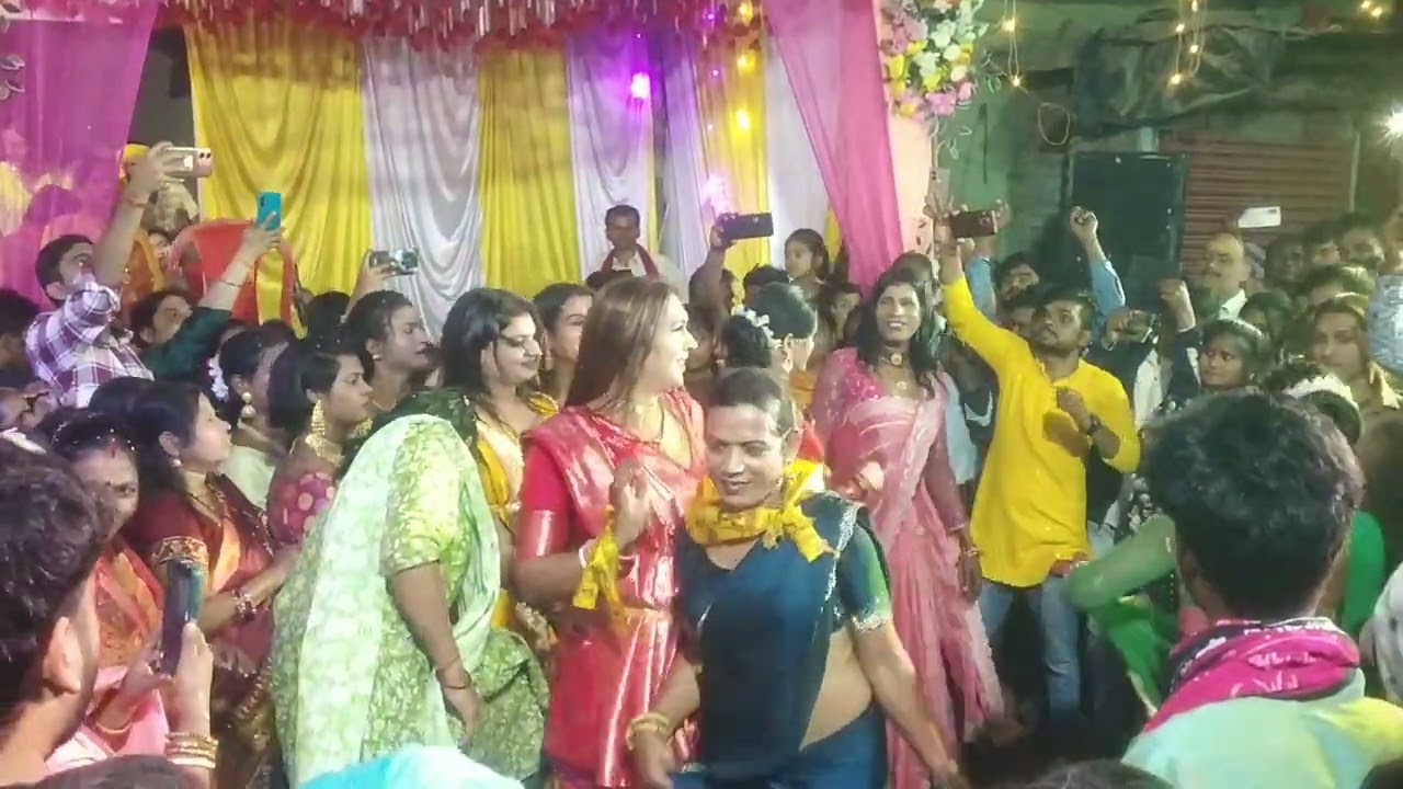 #किन्नर मां का डांस 🥰#हैप्पी #महाशिवरात्रि #साहिबगंज #झारखंड #viral#video #sbg bhojpuriya