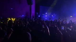 Download Lagu Neck Deep - Motion Sickness (Live in Manila 2025) MP3