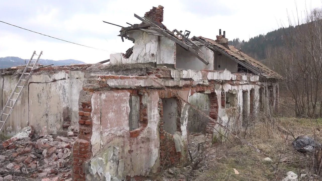 Zrúcanina v kolónii