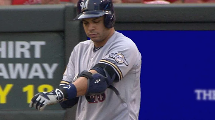 MIL@CIN: Brewers batters get hit by Smith four times