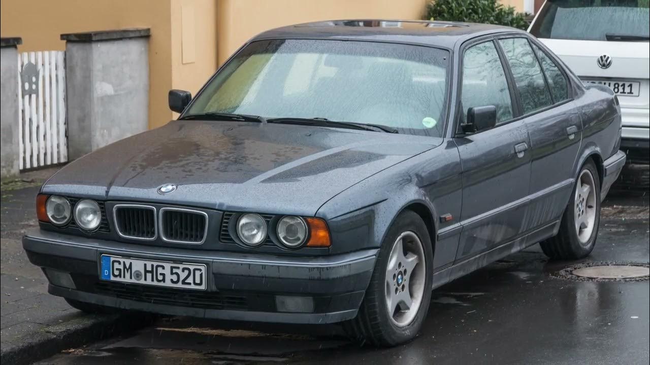 Housse voiture en plastique gris stretch BMW 5 series (E34) 1988-1996