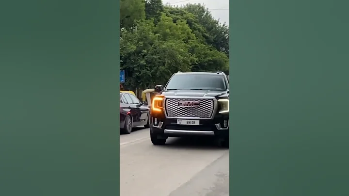 💥😎 GMC Yukon Denali spotted in Indian roads #shorts #gmcyukon - 天天要闻