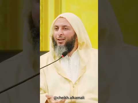 المعصوم من الخطأ هو النبي صلى الله عليه وسلم فقط 