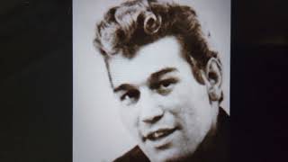 Tommy Bruce ( ain't misbehavin the bruisers babette broken doll ) - in 500 words