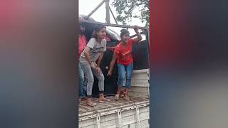 pata na kaun नशा करेला जब मिले यार आवा दुर्दशा करेला भोजपुरी dancing orchestra video