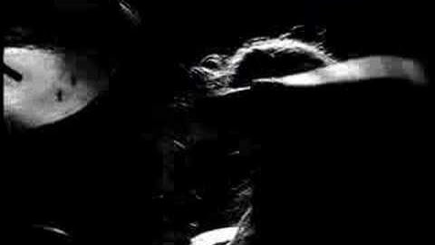 Alice In Chains - It Ain