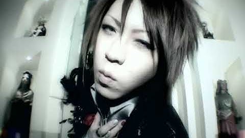 RENTRER EN SOI - STIGMATA (Music Video)