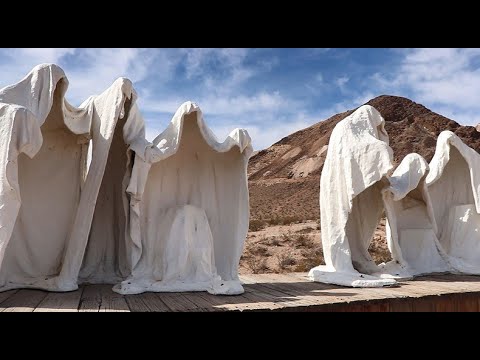 Videó: Rhyolite Ghost Town Nevadában: A teljes útmutató