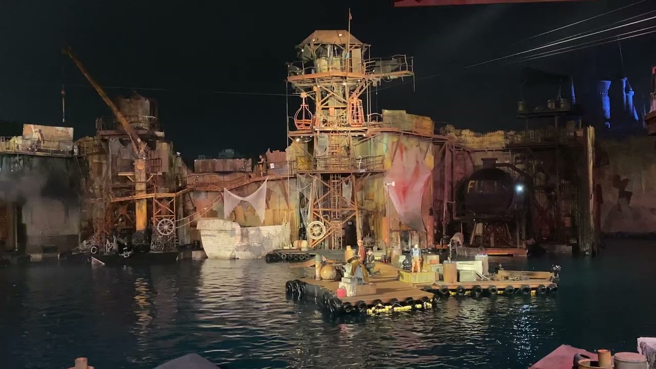 Waterworld Show At Universal Studios Hollywood