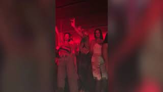 Kija Kockar Se Provodi Uz Pratnju Obezbeđenja