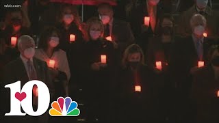 Members of Congress gather to remember American lives lost due to COVID-19