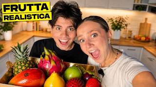 RAGAZZA BENESTANTE prova FRUTTA REALISTICA col suo FIDANZATO