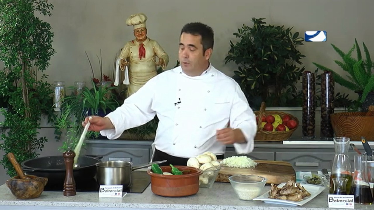 LAS RECETAS DE JUAN CARLOS - CONEJO CON ARROZ Y CHAMPIÑONES (PROGRAMA 37)