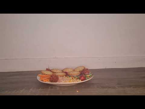 Destroying Santa's platter 🎅 - Food crushing - ASMR - #12DaysOfCrushingChristmas