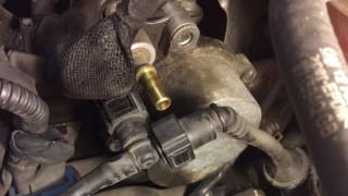 Saab 9-3 vacuum pump seal Replacement