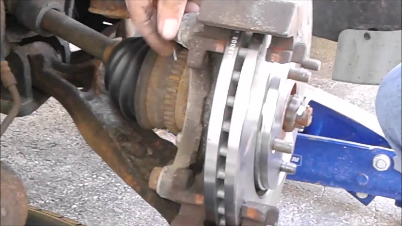 2006 TOWN AND COUNTRY FRONT BRAKE PADS AND ROTOR YouTube