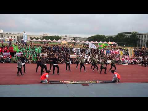 2016.10.29明新科大50週年校慶--「明新我最萌」競技啦啦隊與熱舞社的組合
