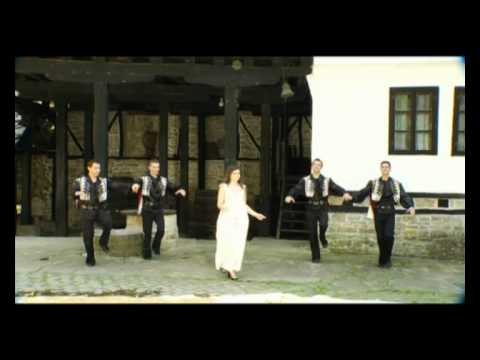 MILA RANGELOVA - PARA BERE KISELETS / МИЛА РАНГЕЛОВА - Пара бере киселец (Official Music Video)