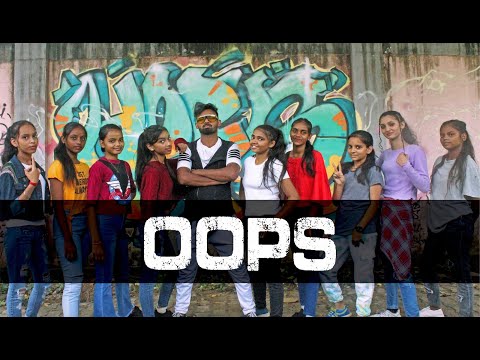 OOPS | Dance Cover | KING | ZAHRAH S KHAN | Master Academy of DANCE | Yogesh Sir