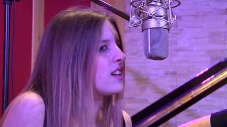 Video thumbnail of "Nina - La Donna Cannone (F. De Gregori) - Acoustic Live Version"