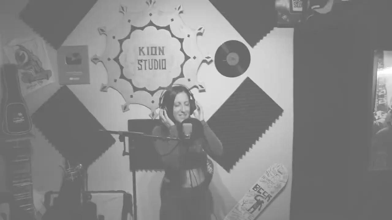Watch GODDESS - TEMPLANZA "KION STUDIO" BLACK AND WHITE Vol.2 on YouTube Watch GODDESS - TEMPLANZA "KION STUDIO" BLACK AND WHITE Vol.2 on YouTube