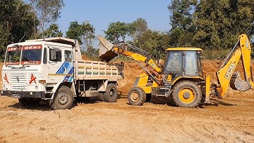JCB Backhoe Cutting Soil and Loading in Dump Truck - Dump Truck Carrying Soil - JCB Video 19