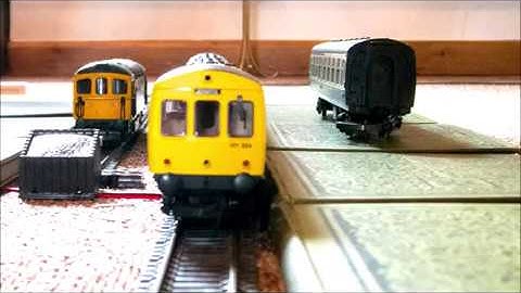 Building a loft model railway - Melchester.