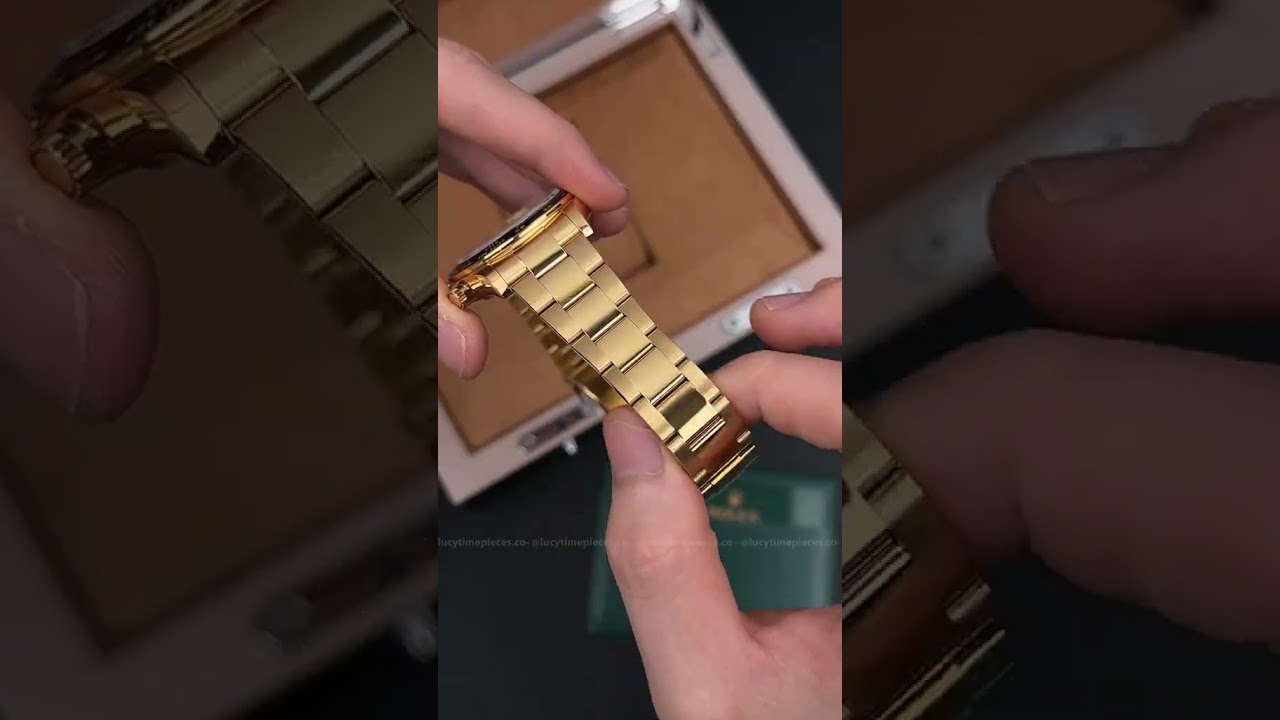 Speed on the wrist   a symbol of speed and victory  🏁 Daytona 126528LN Le Mans   brilliant gold col