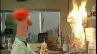 The Muppet Show: Muppet Labs - Fireproof Paper Resimi