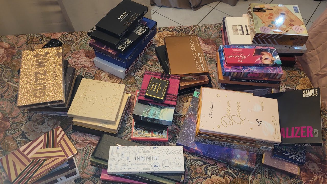 COLLEZIONE PALETTE OCCHI/DECLUTTERING 2024 - 1 PARTE