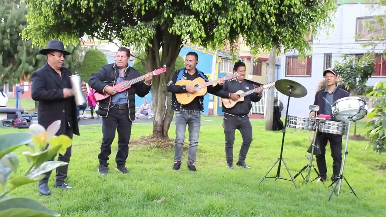 Alfonso Gamboa y Los Atrevidos presentan su éxito Ven Pajarillo 
