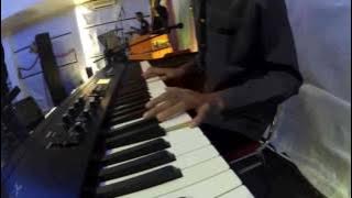 Download lagu Kunikmati Kau Tuhan - Roi Eliazar ( Piano Cam )