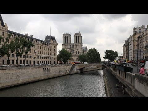 Video: Sú tam dve katedrály Notre Dame?