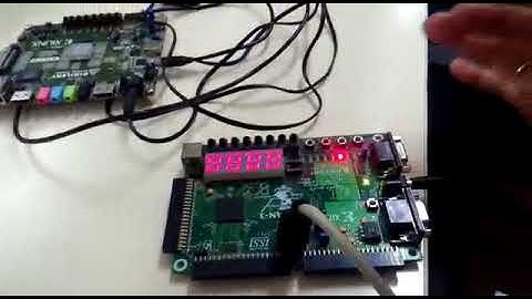 2 bit counter with clock divider on FPGA