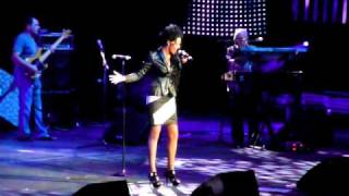 Eva Rivas singing Tamam Ashkharh at Tata's concert in Staples Center/10-10-10