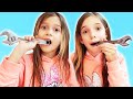 Mara and Teo staged a chocolate challenge - история для детей про вредные сладости и конфеты