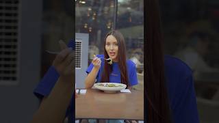 How Girls Eat In Front Of Men