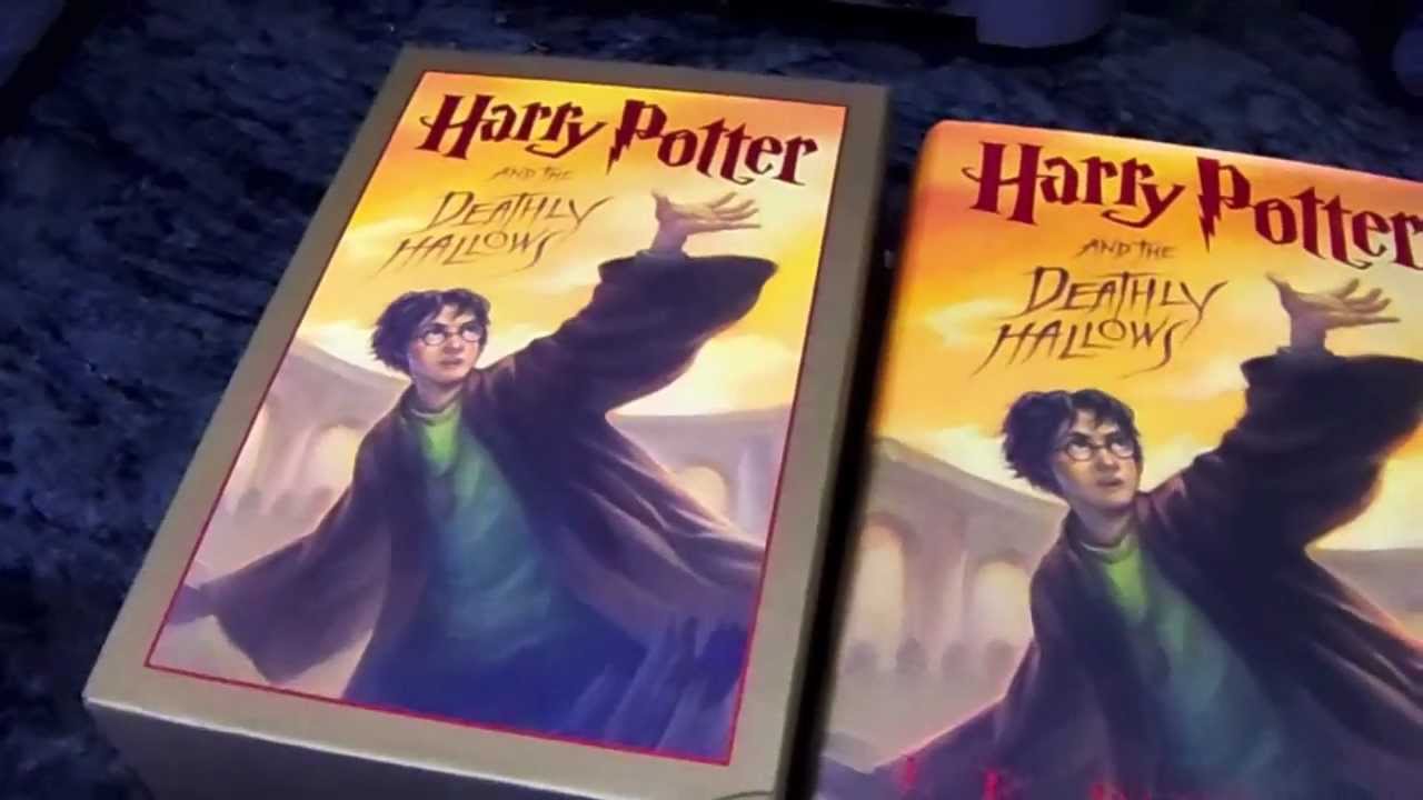 Harry Potter and the Deathly Hallows - Regular vs. Deluxe Editions