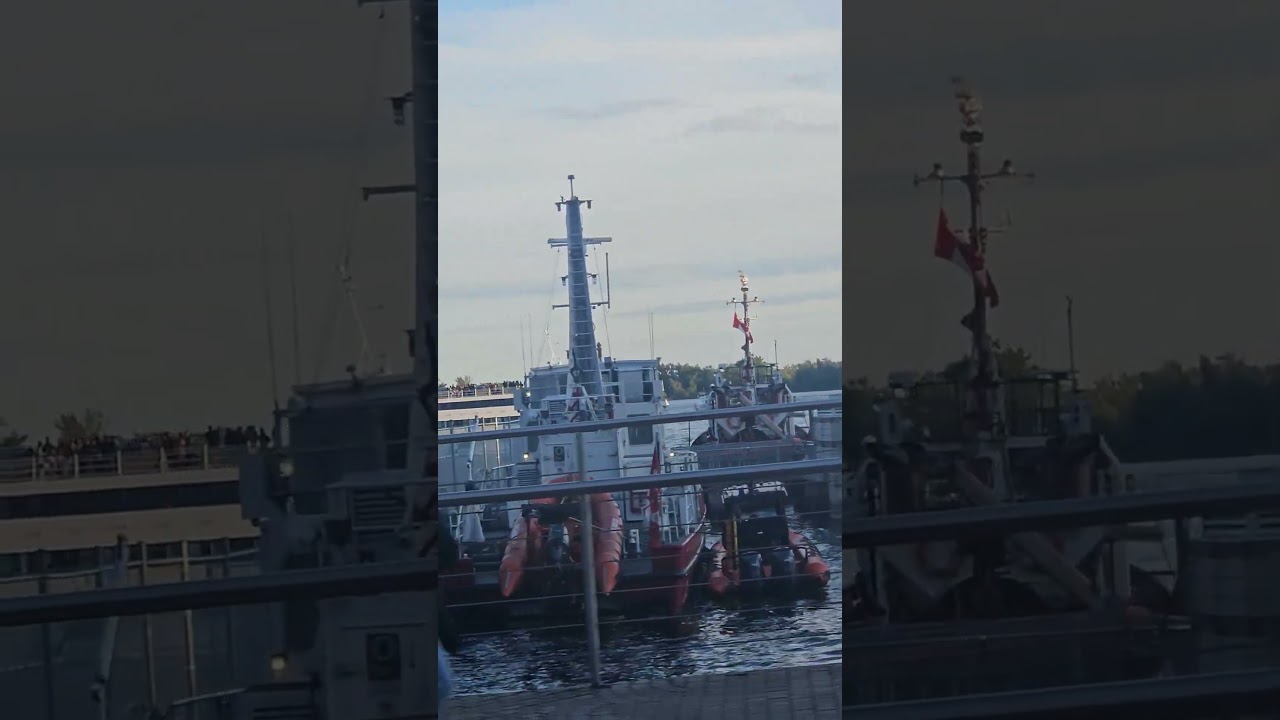 walking on Harbour front +Lakeshore blvd Toronto 